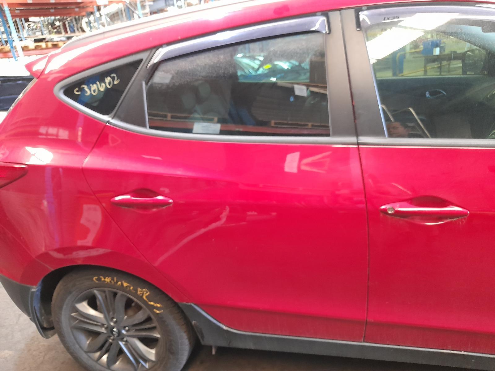 View Auto part Right Rear Door Sliding Hyundai Ix35 2014