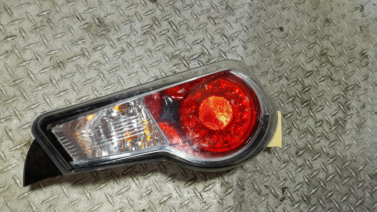 View Auto part Right Taillight Toyota 86 2013