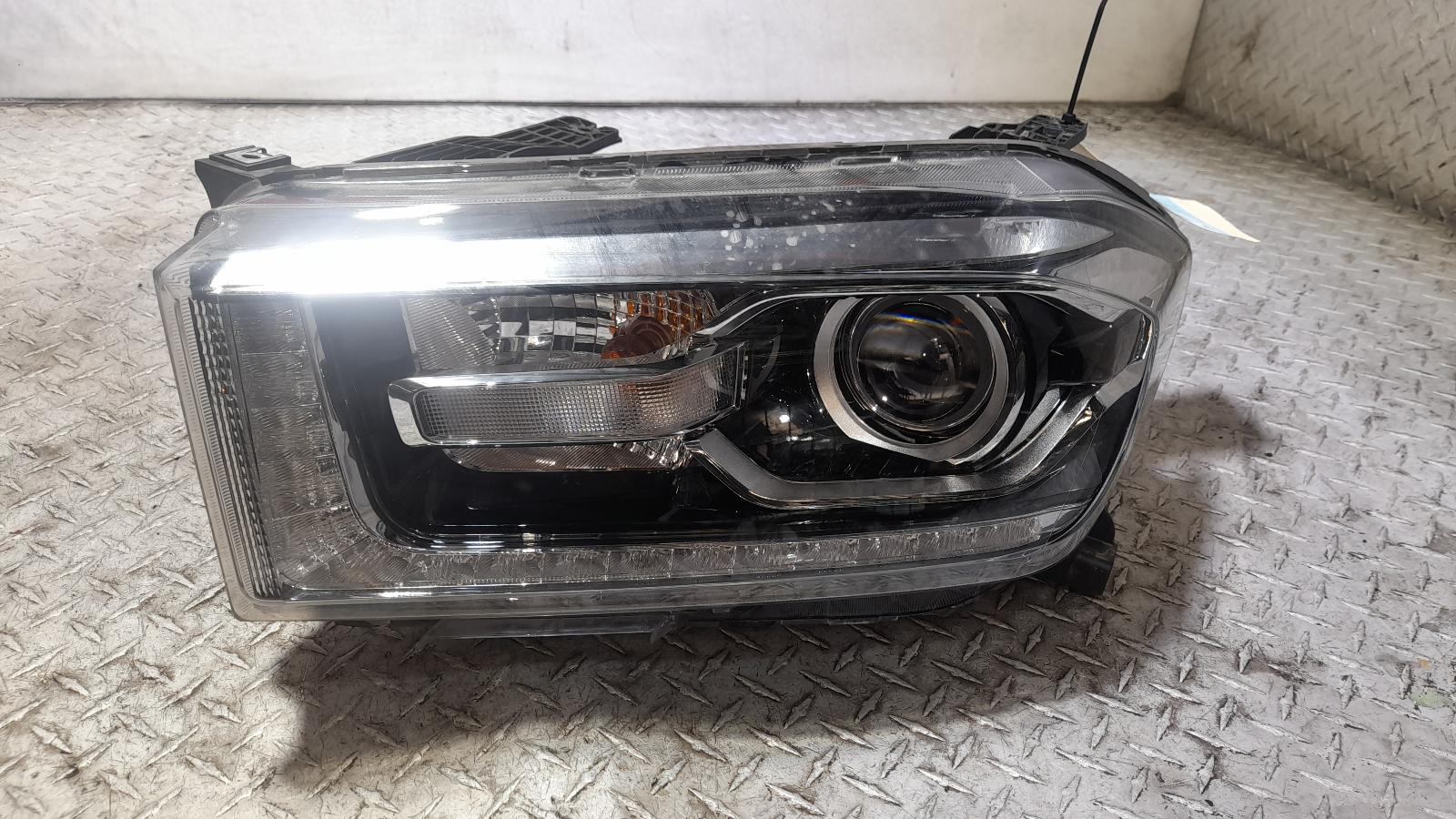 View Auto part Left Headlamp Ldv T60 2020