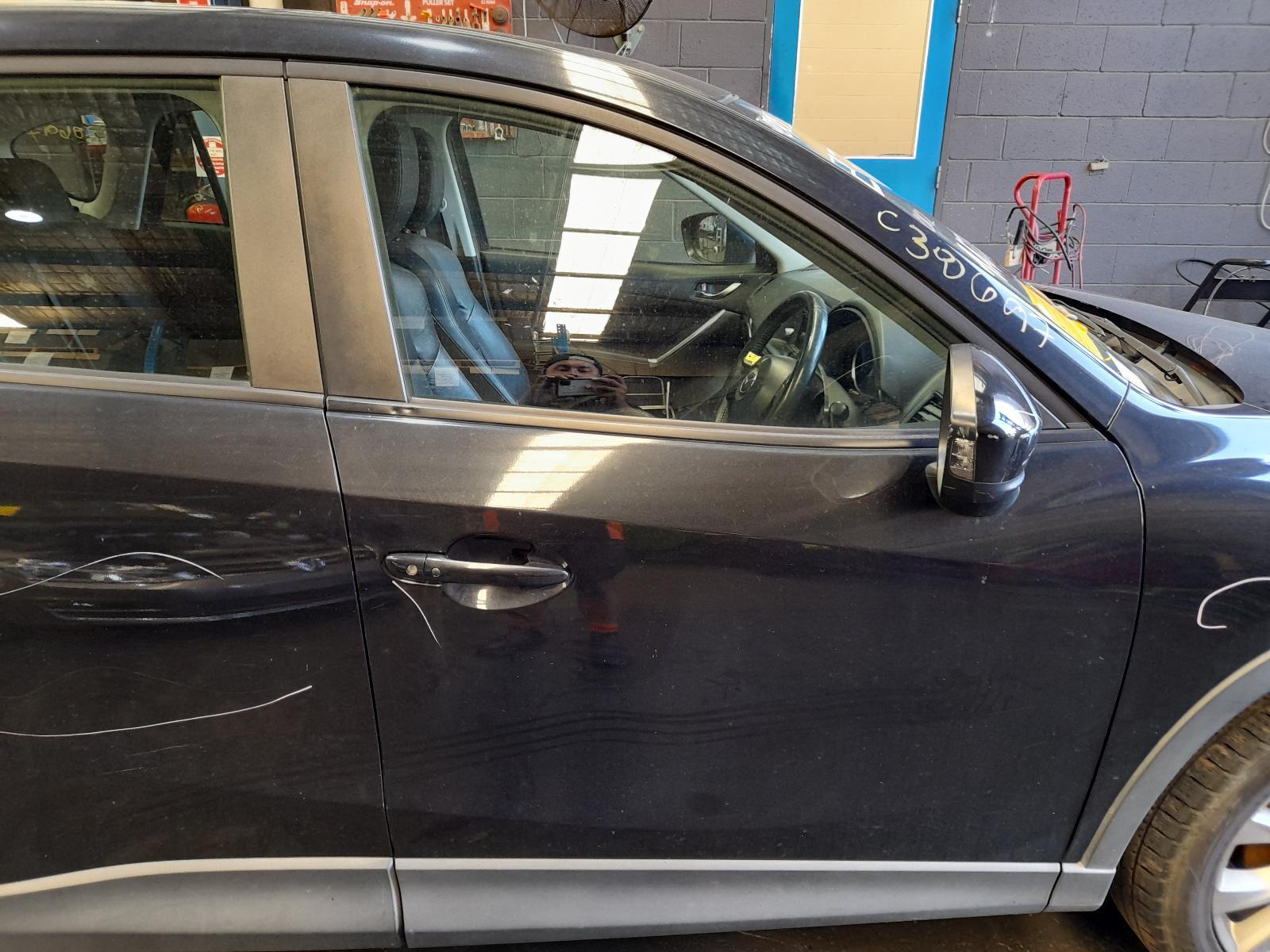 View Auto part Right Front Door Mazda Cx5 2012