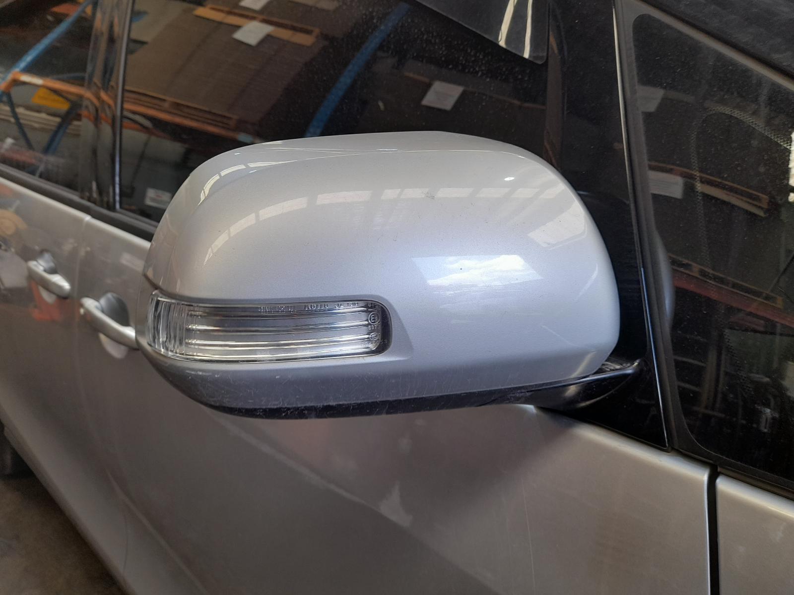 View Auto part Right Door Mirror Toyota Tarago 2011