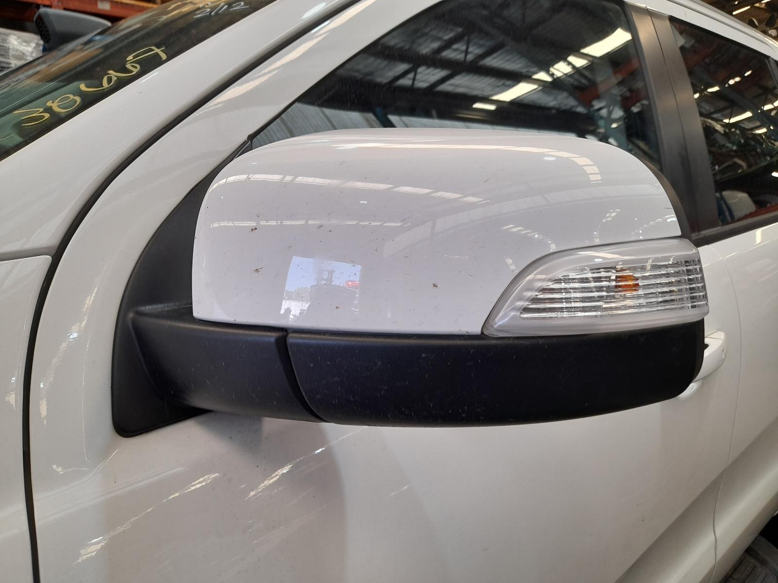 View Auto part Left Door Mirror Ford Everest 2021