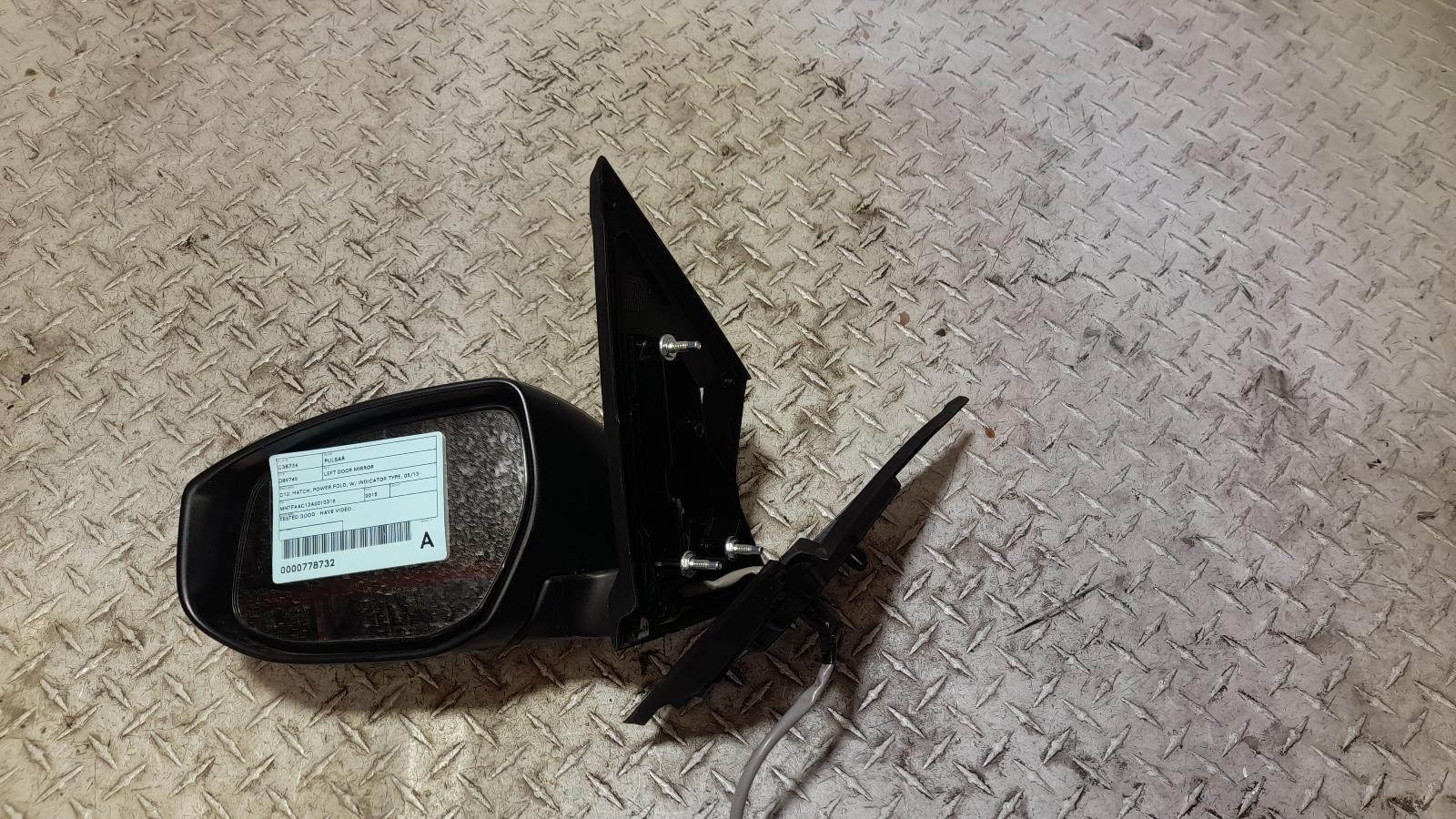 View Auto part Left Door Mirror Nissan Pulsar 2015