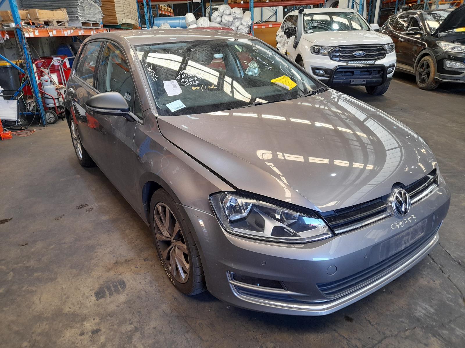 View Auto part Trans/Gearbox Volkswagen Golf 2014