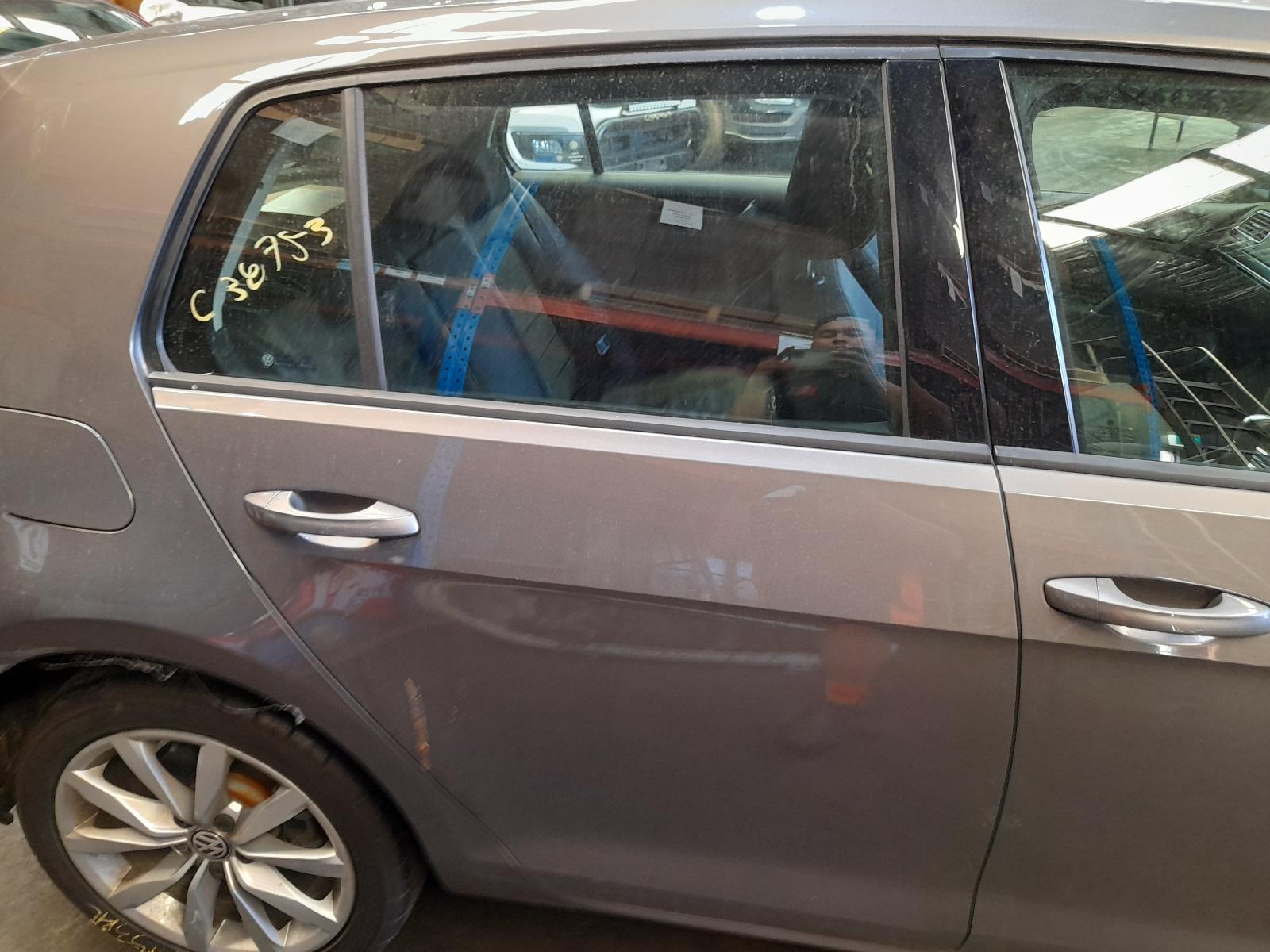 View Auto part Right Rear Door Sliding Volkswagen Golf 2014