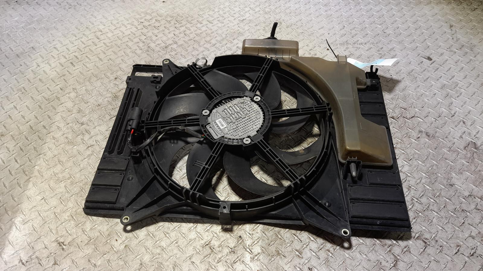 View Auto part Fan Mazda Cx9 2017