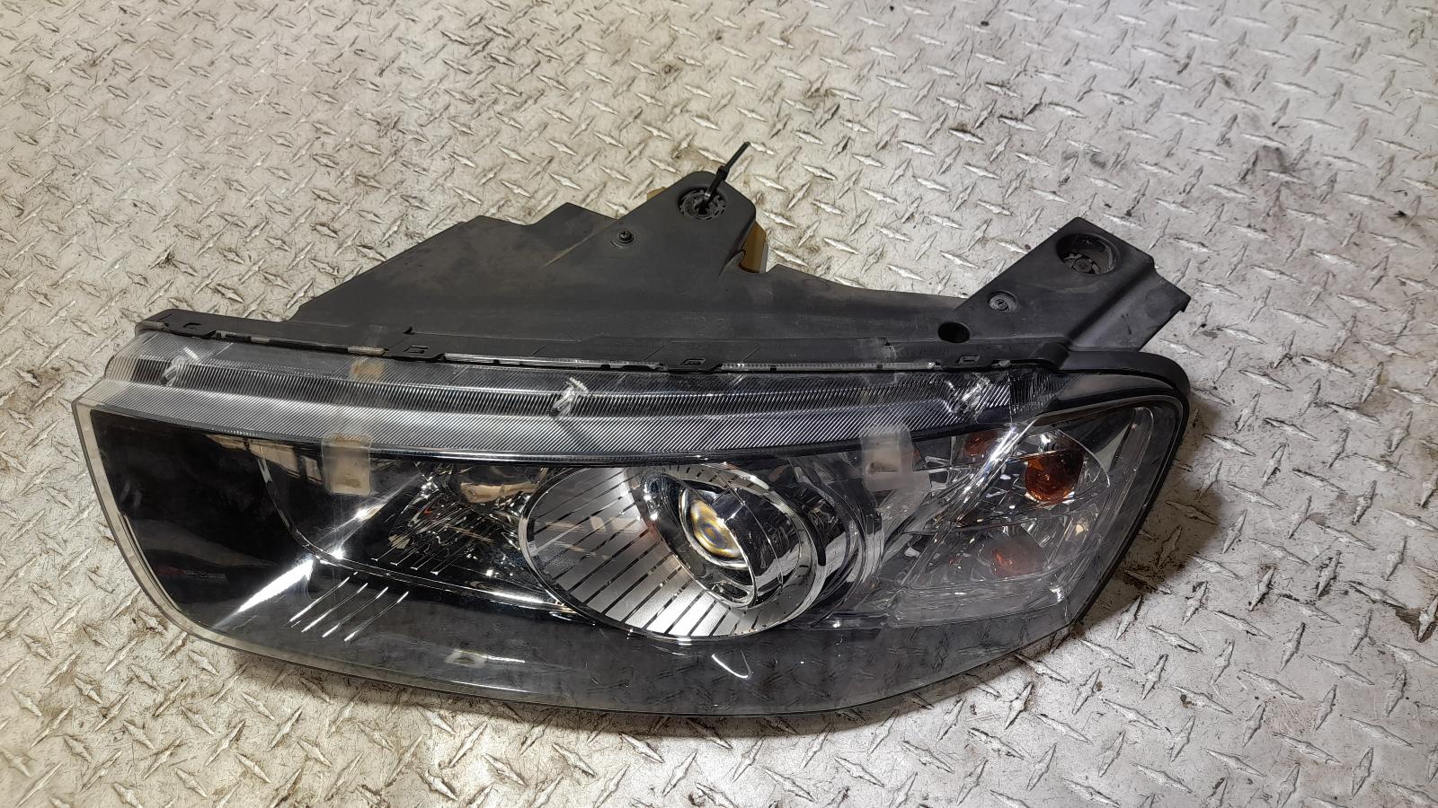 View Auto part Left Headlamp Holden Captiva 2013