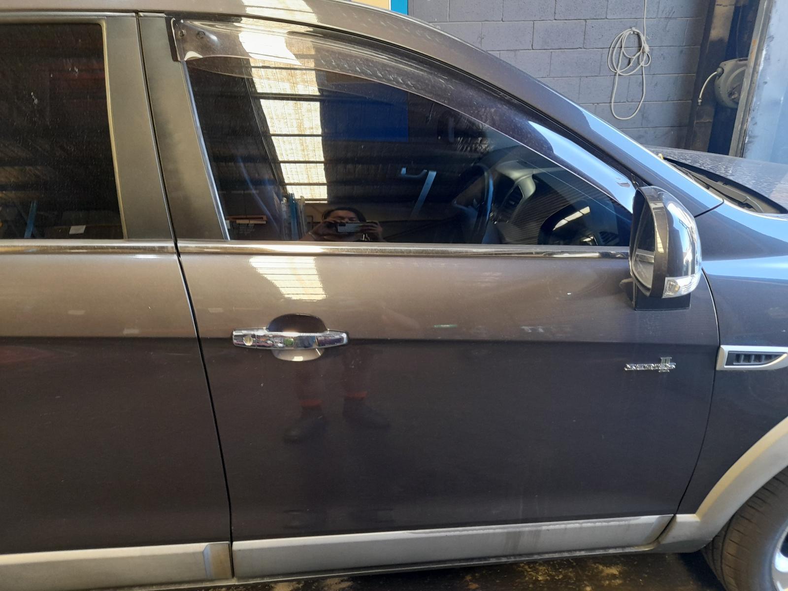 View Auto part Right Front Door Holden Captiva 2013