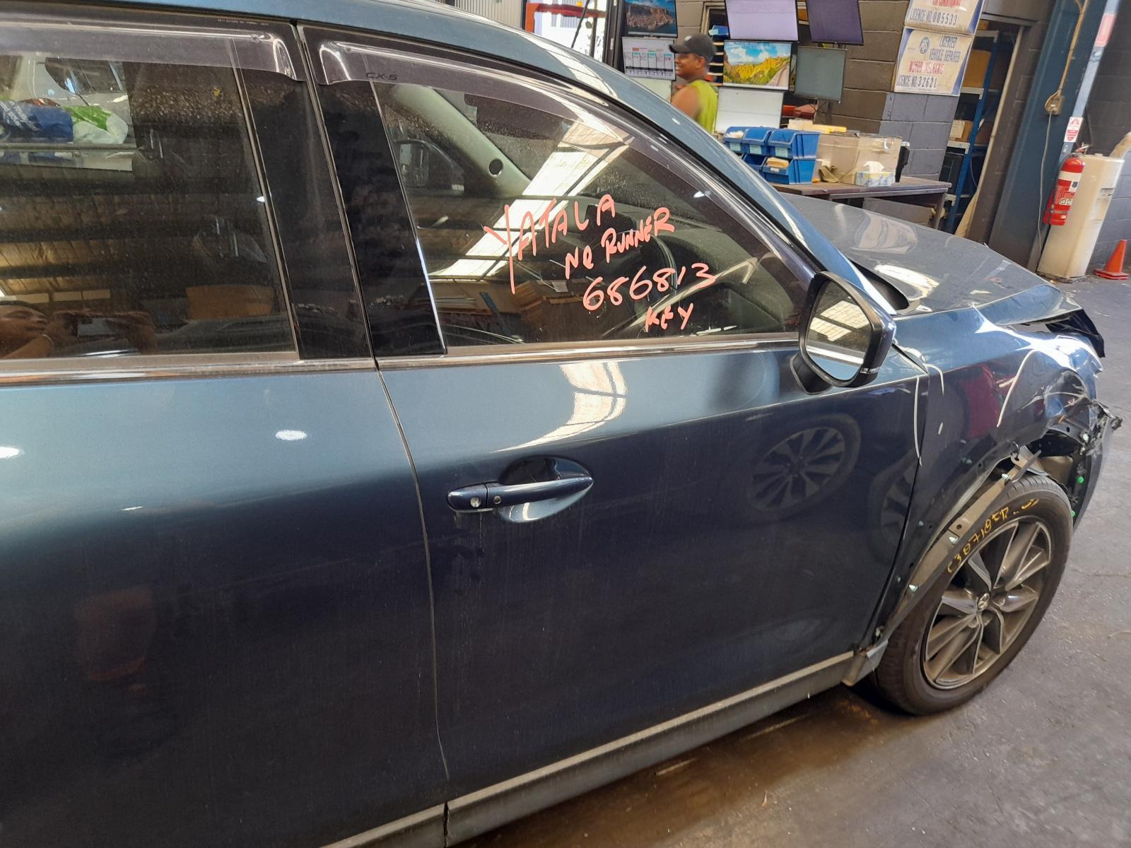 View Auto part Right Front Door Window Mazda Cx5 2017