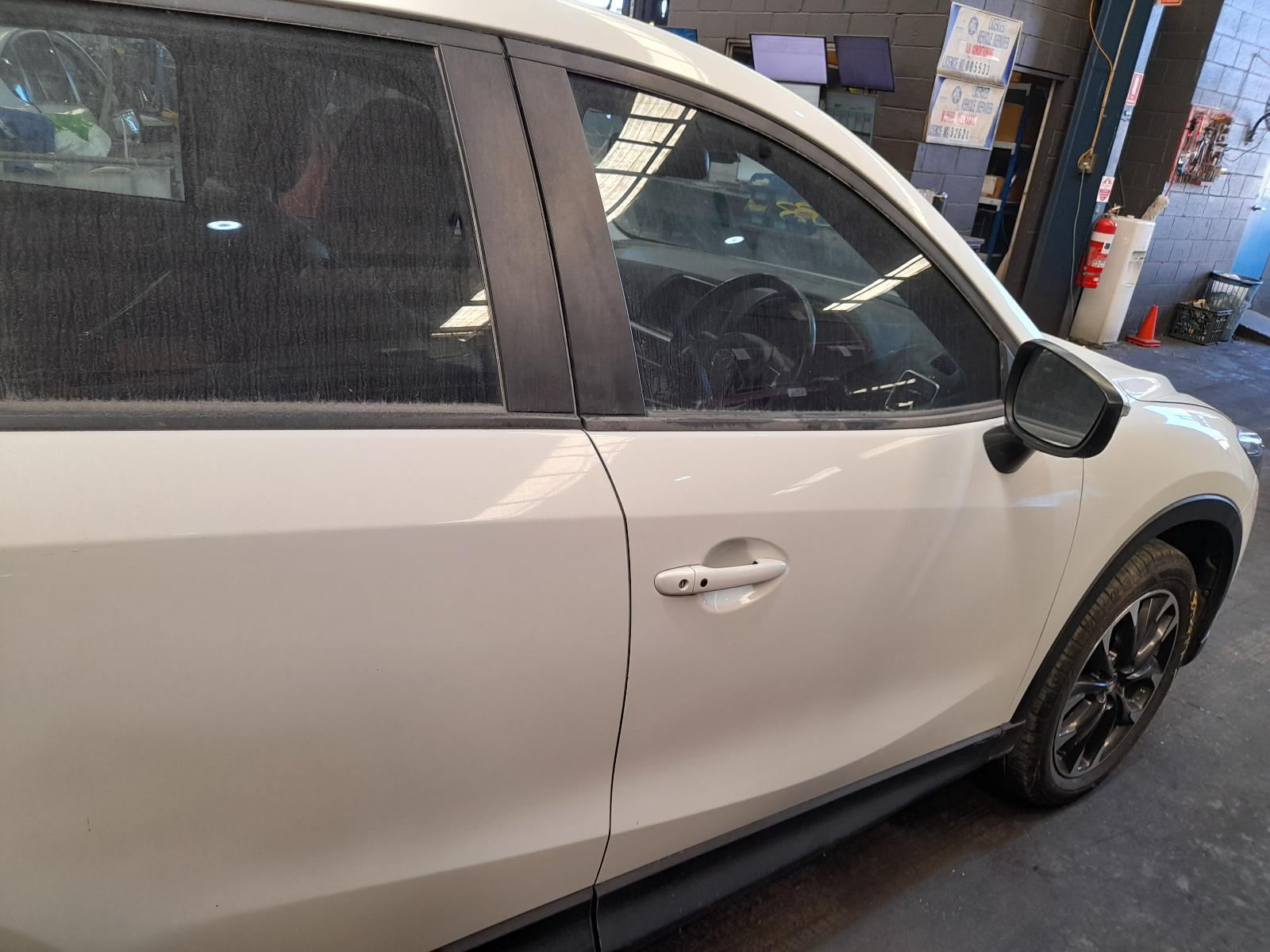 View Auto part Right Front Door Mazda Cx5 2016