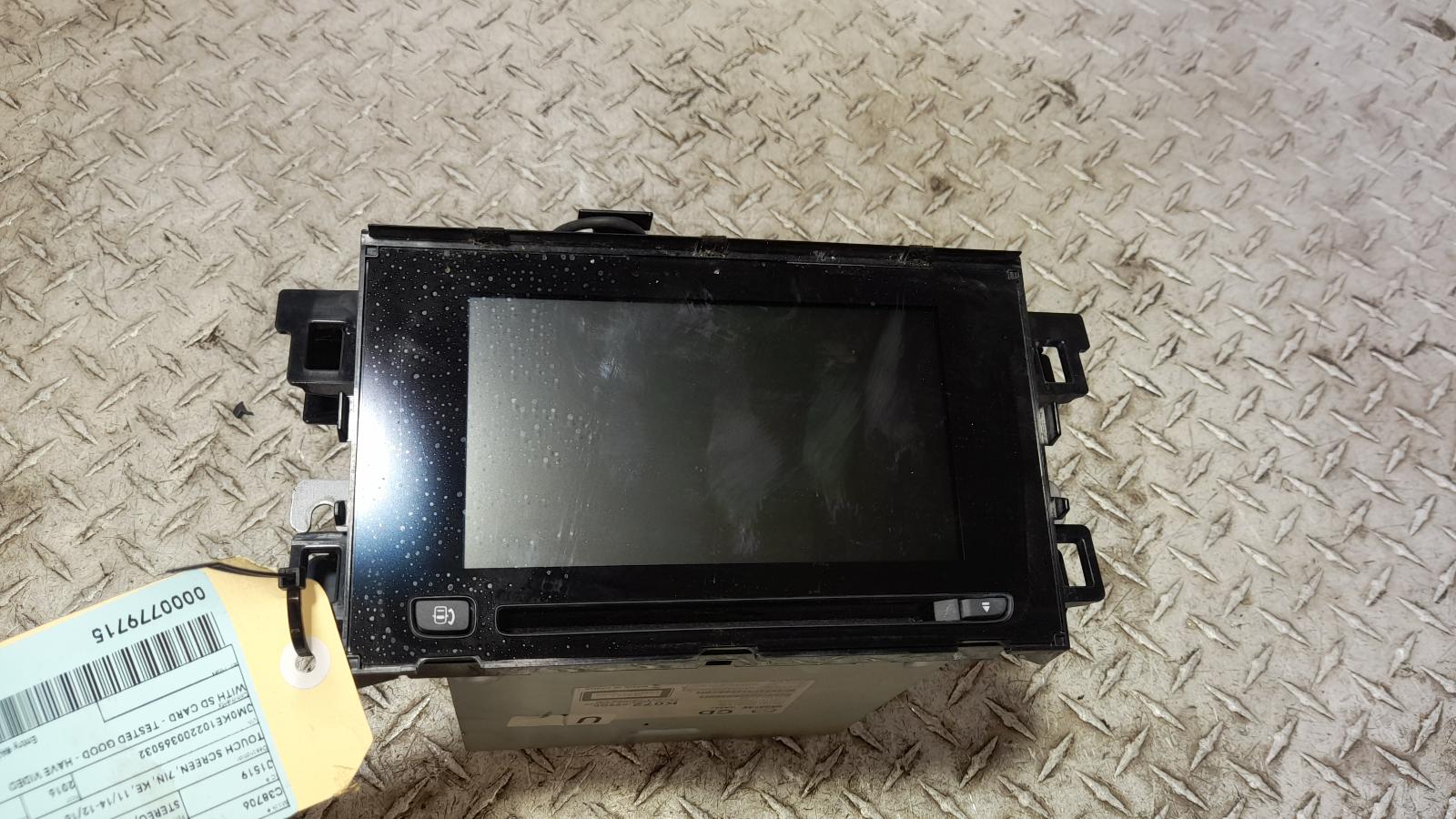 View Auto part Radio/Cd/Dvd/Sat/Tv Mazda Cx5 2016