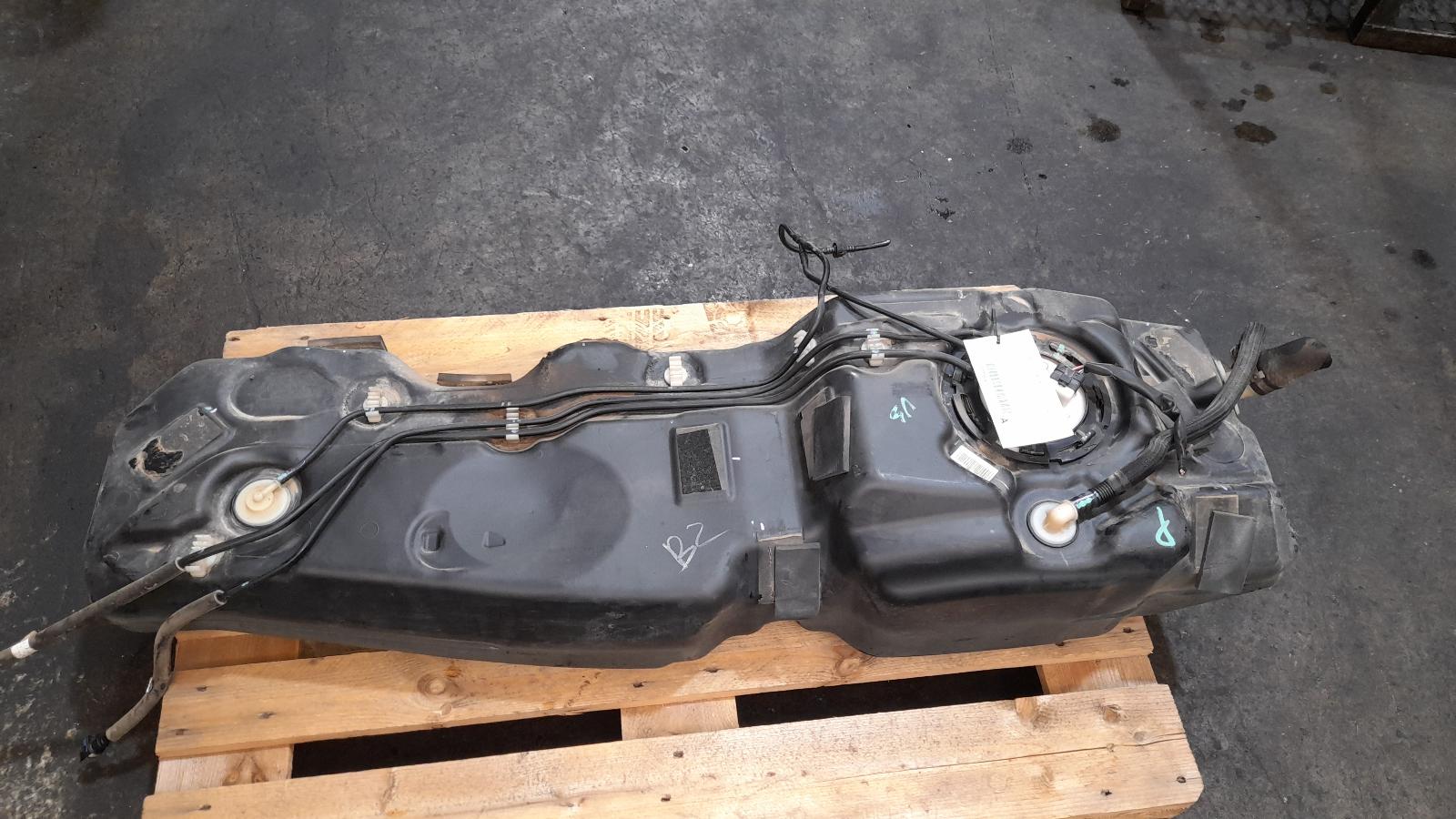 View Auto part Fuel Tank Ford Territory 2014
