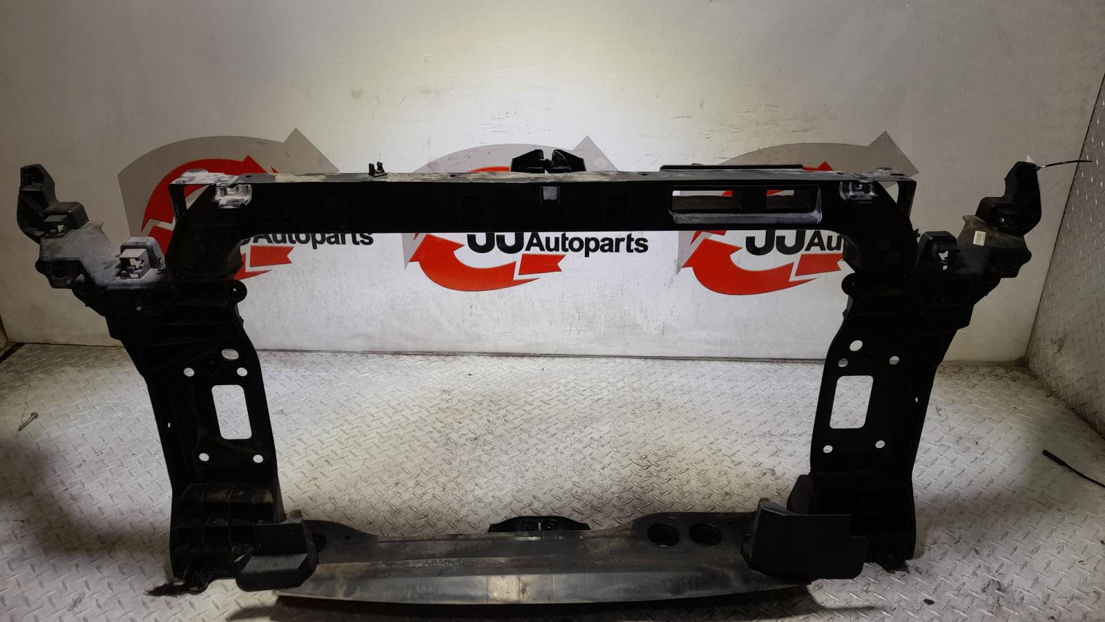 View Auto part Radiator Support Hyundai Tucson 2017