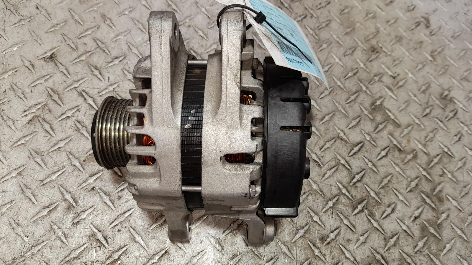 View Auto part Alternator Hyundai Iload/imax 2017