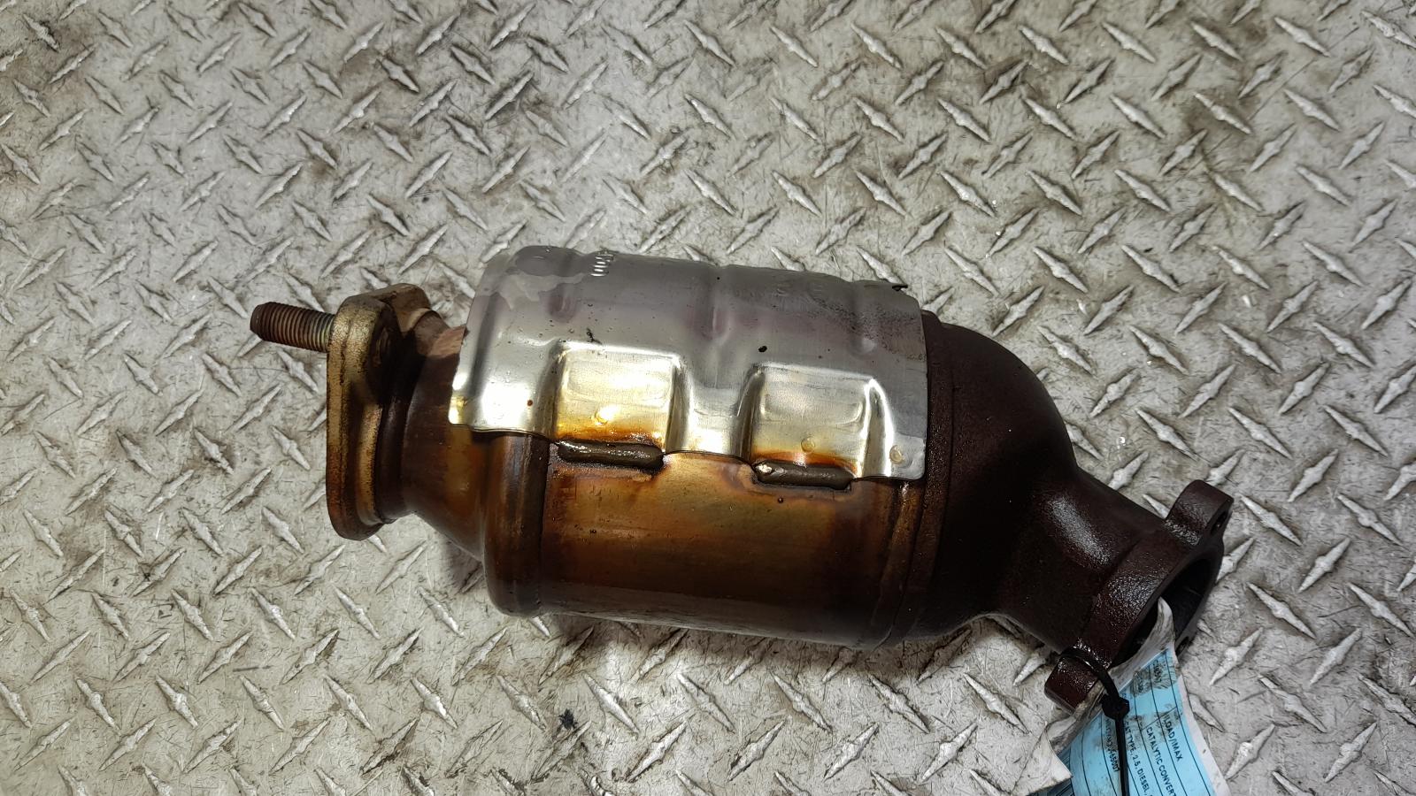 View Auto part Catalytic Converter Hyundai Iload/imax 2017