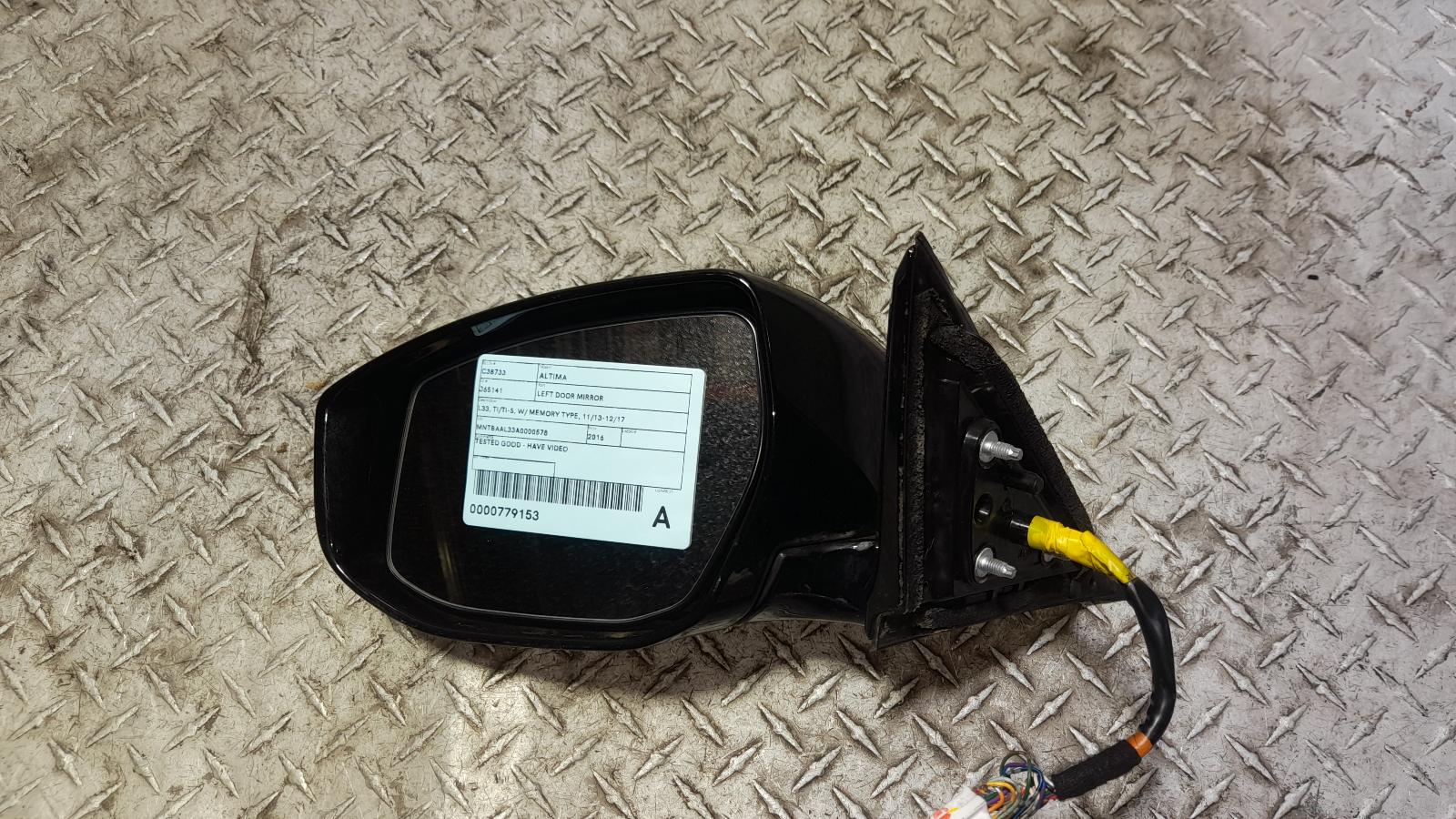 View Auto part Left Door Mirror Nissan Altima 2016