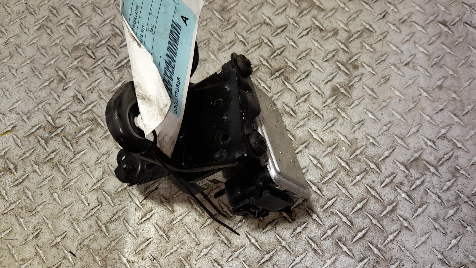 View Auto part Abs Pump/Modulator Volkswagen Caddy 2016