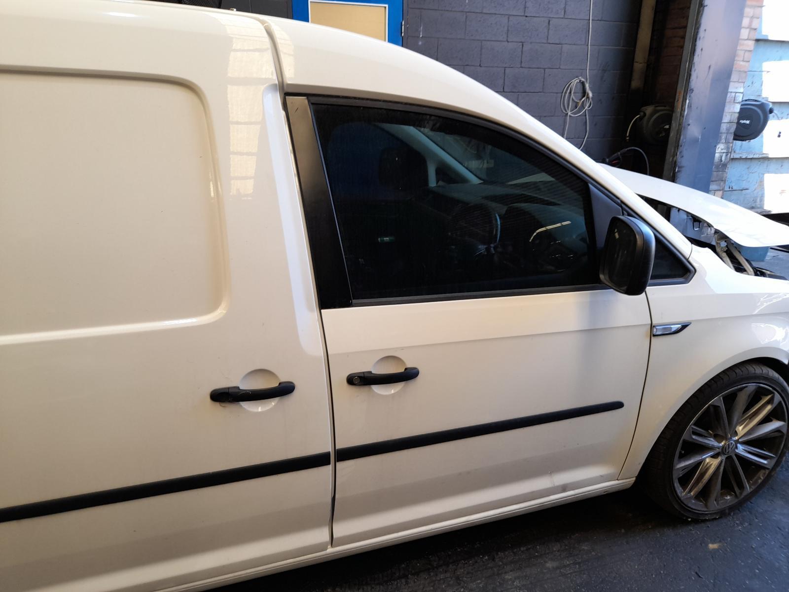 View Auto part Right Front Door Volkswagen Caddy 2016
