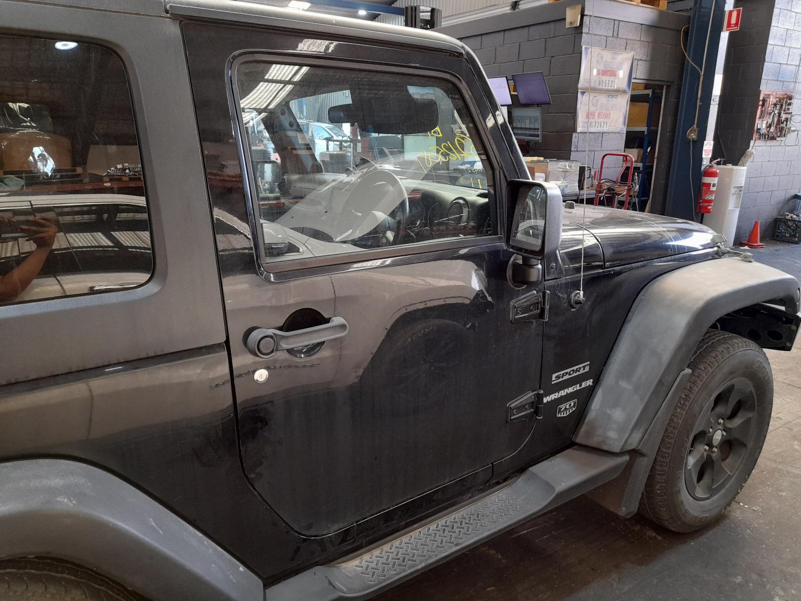 View Auto part Right Front Window Reg/Motor Jeep Wrangler 2010