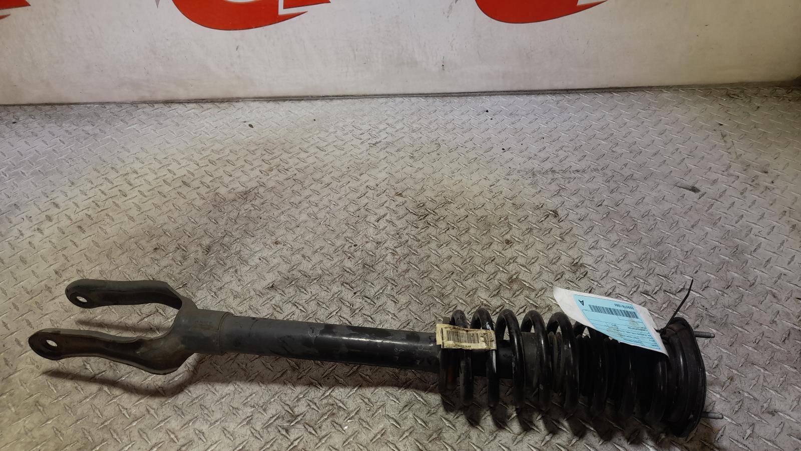 View Auto part Right Front Strut Jeep Grandcherokee 2015