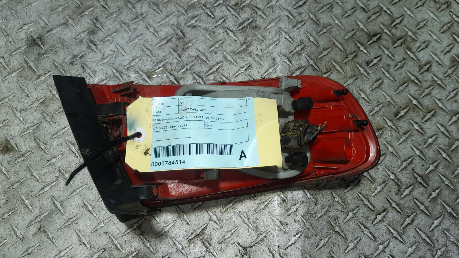 View Auto part Right Taillight Audi A4 2011