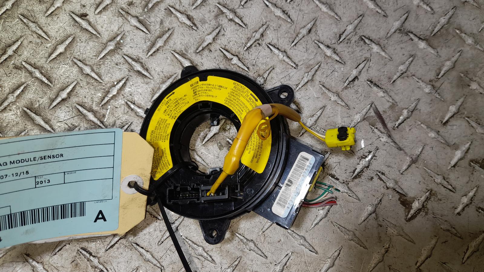 View Auto part Airbag Module/Sensor Mazda Cx9 2013