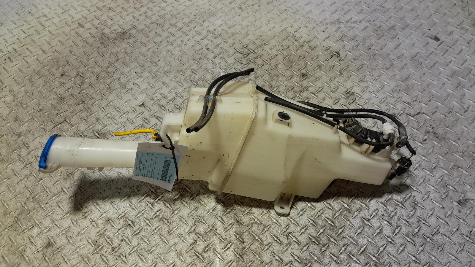 View Auto part Washer Bottle Kia Carnival/grand Carnival 2016