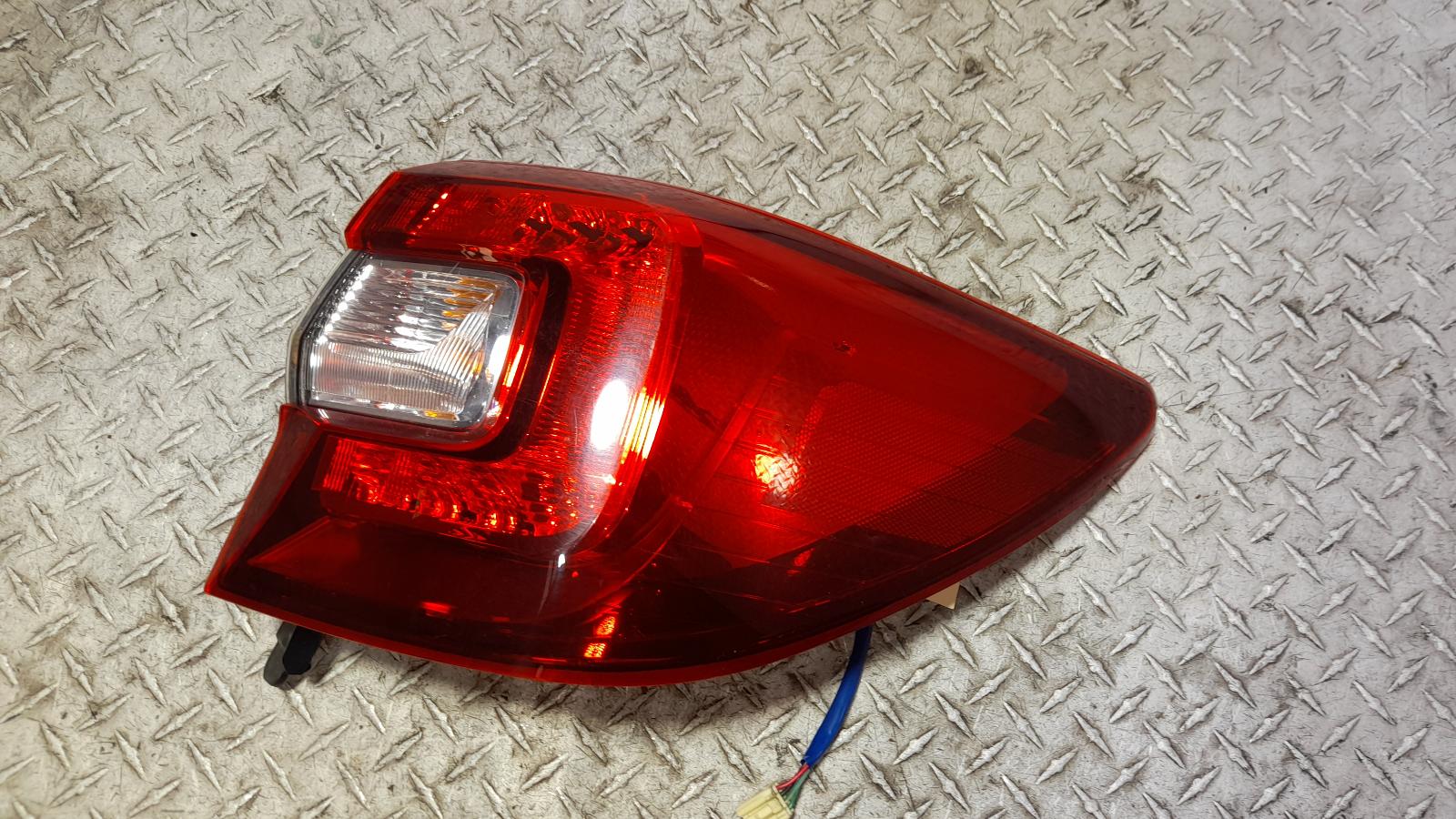 View Auto part Right Taillight Subaru Outback 2016
