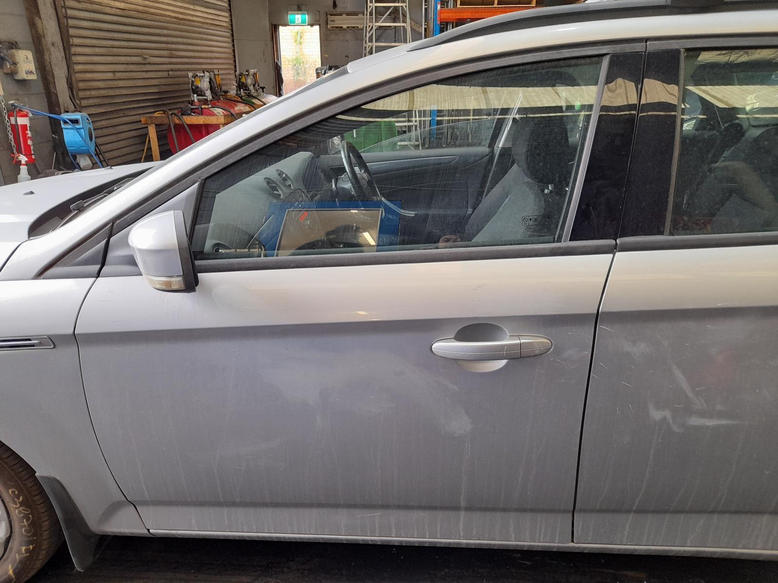 View Auto part Left Front Door Ford Mondeo 2012