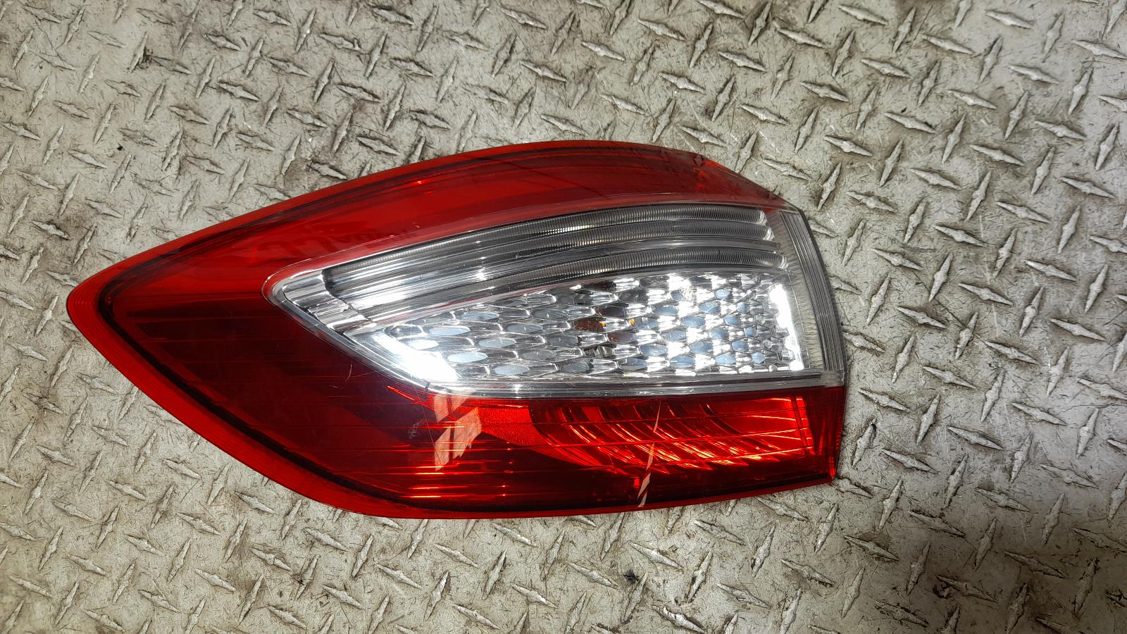 View Auto part Left Taillight Ford Mondeo 2012