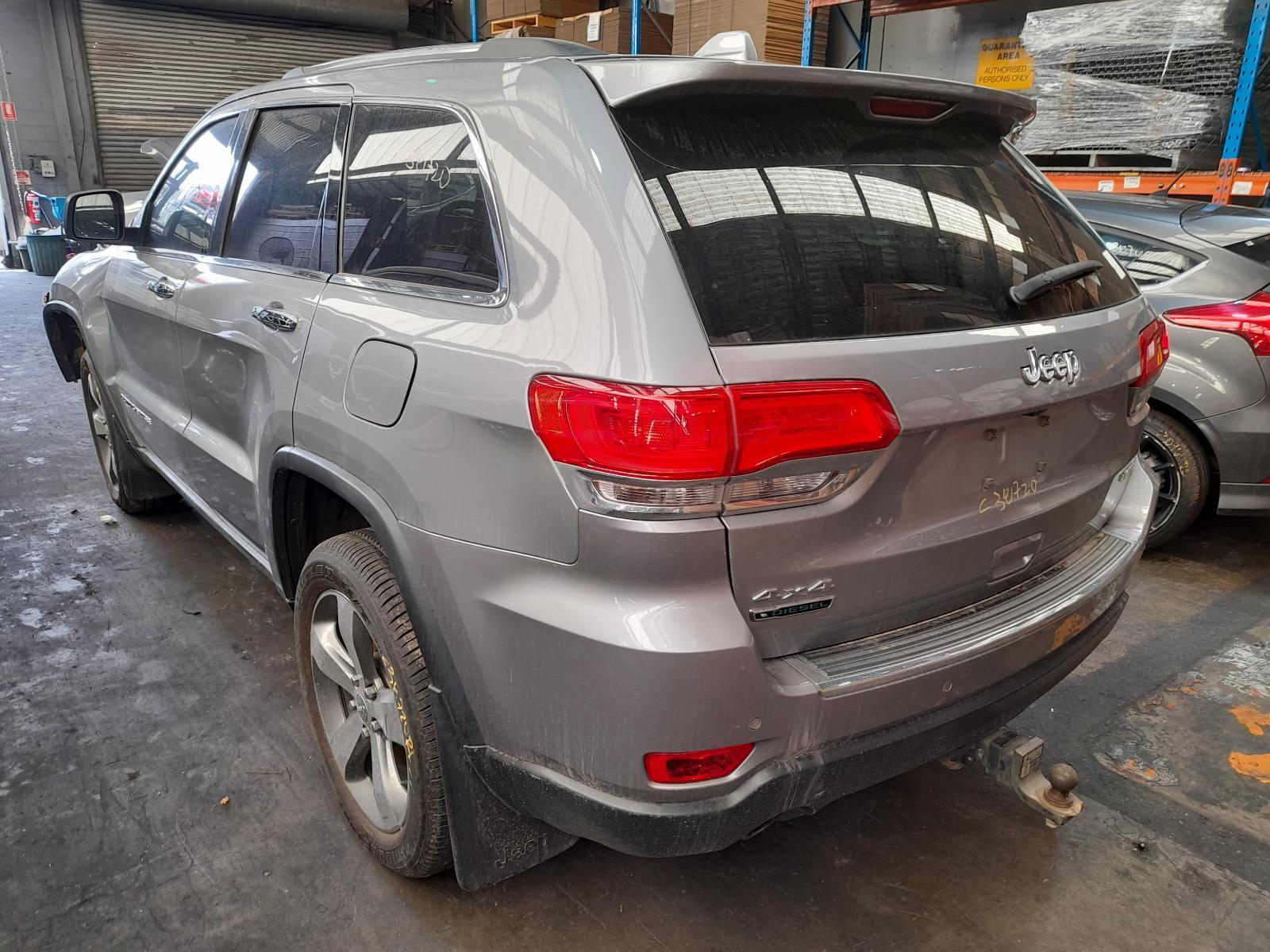 View Auto part Trans/Gearbox Jeep Grandcherokee 2014