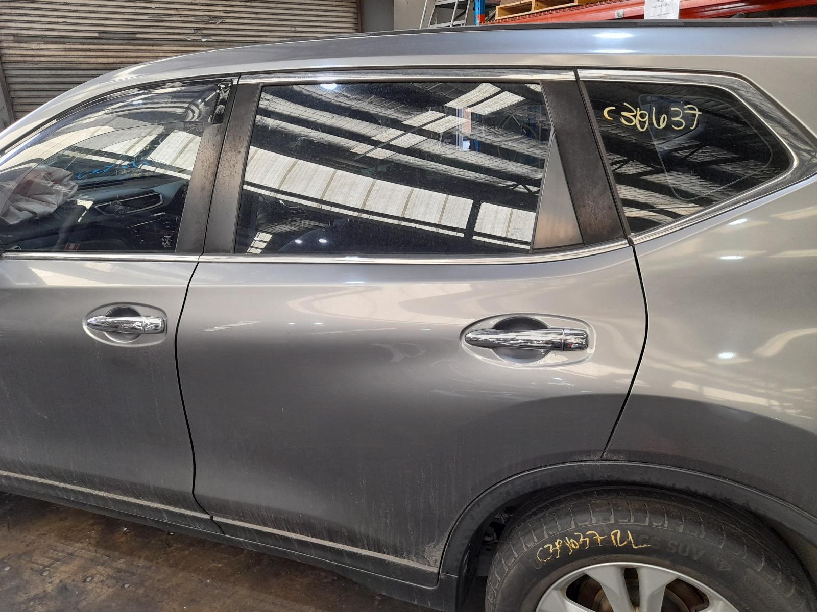 View Auto part Left Rear Door/Sliding Nissan Xtrail 2016