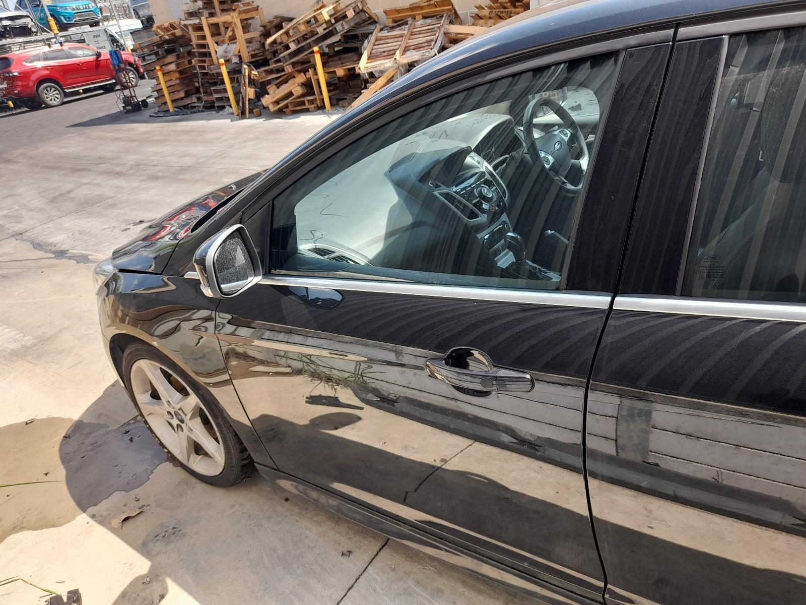 View Auto part Left Front Door Ford Focus 2014