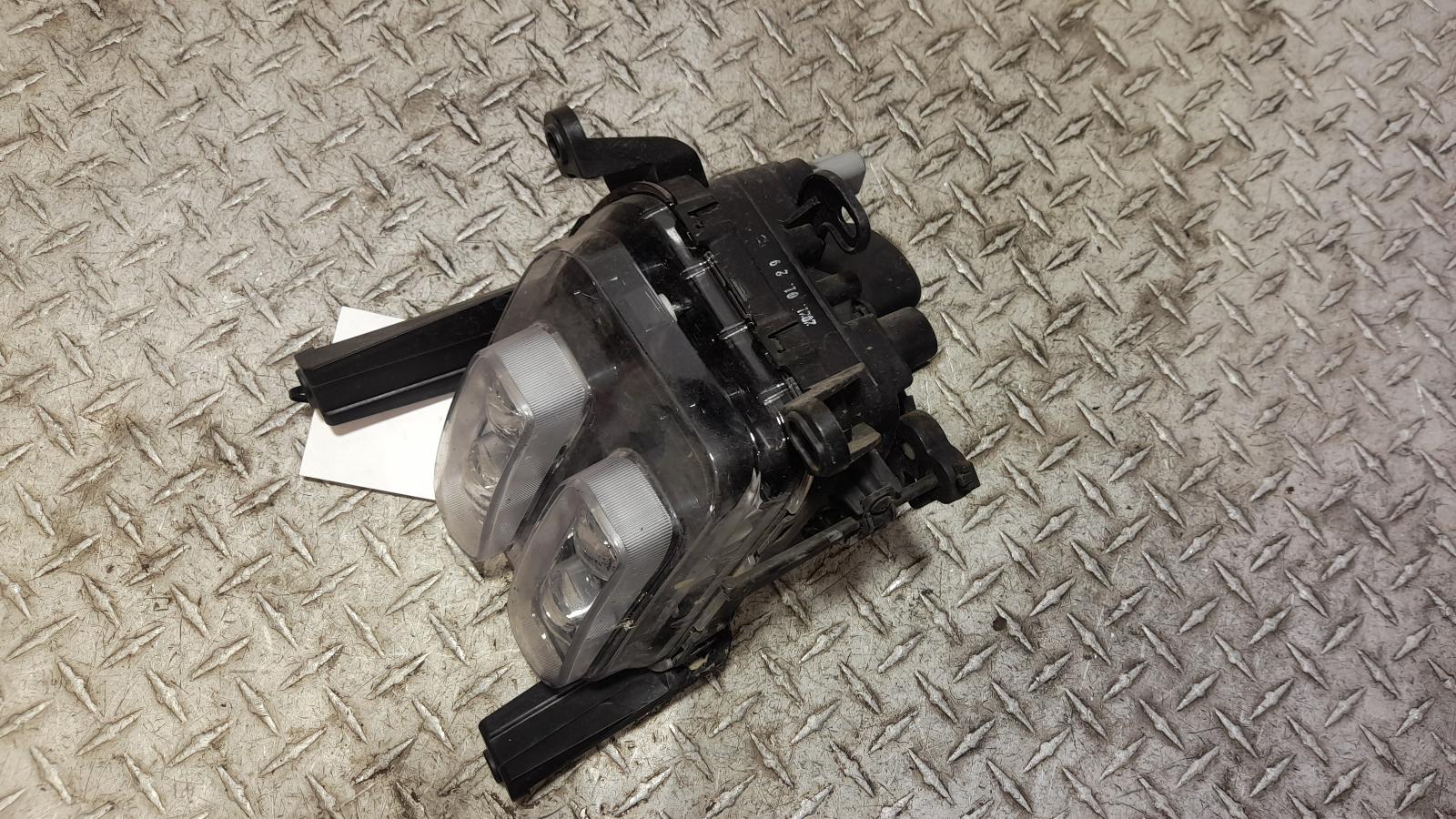 View Auto part Left Indicator/Fog/Side Kia Carnival/grand Carnival 2019