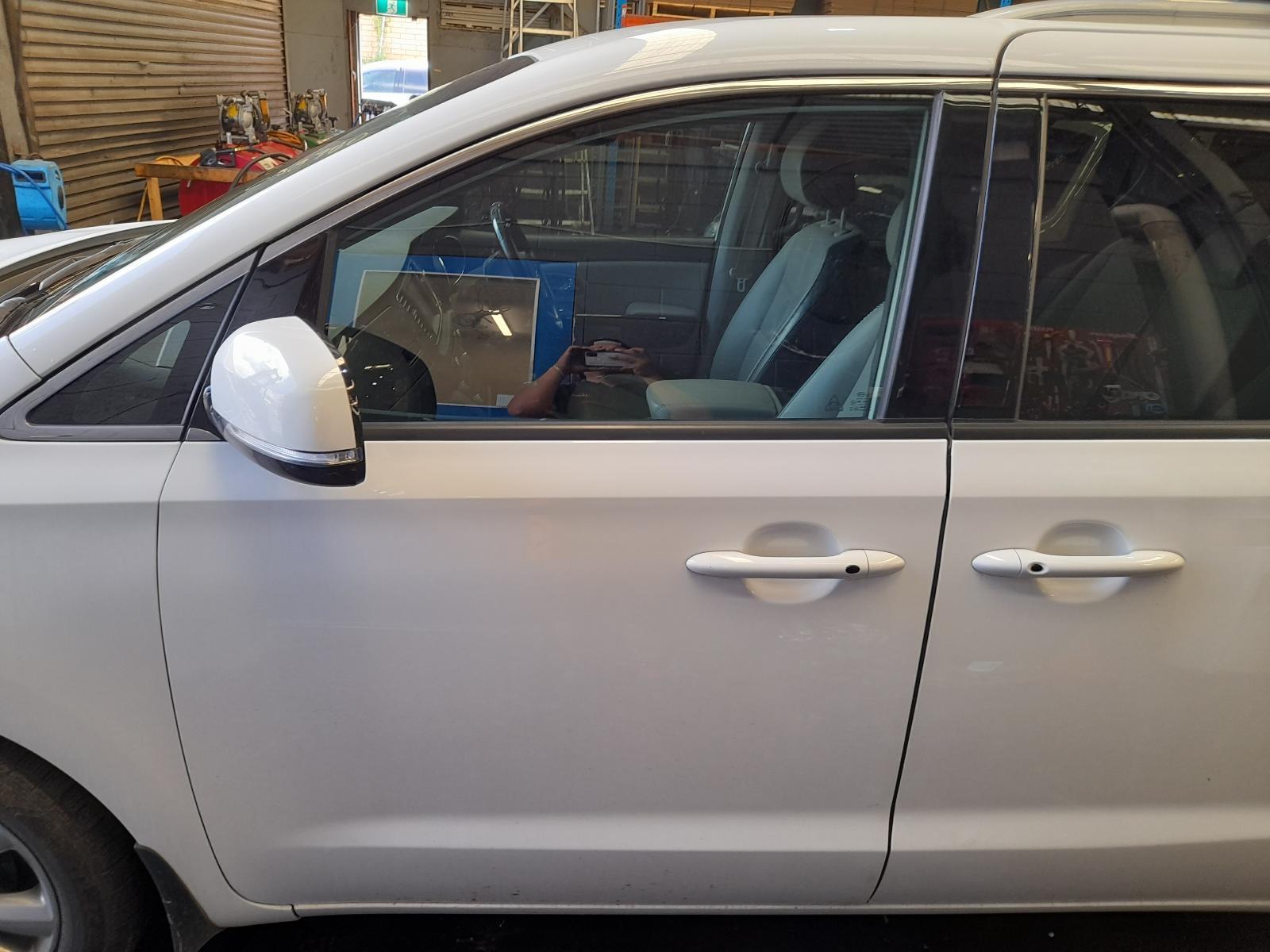 View Auto part Left Front Door Kia Carnival/grand Carnival 2019