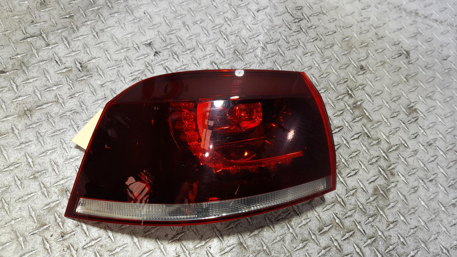 View Auto part Left Taillight Volkswagen Golf 2012