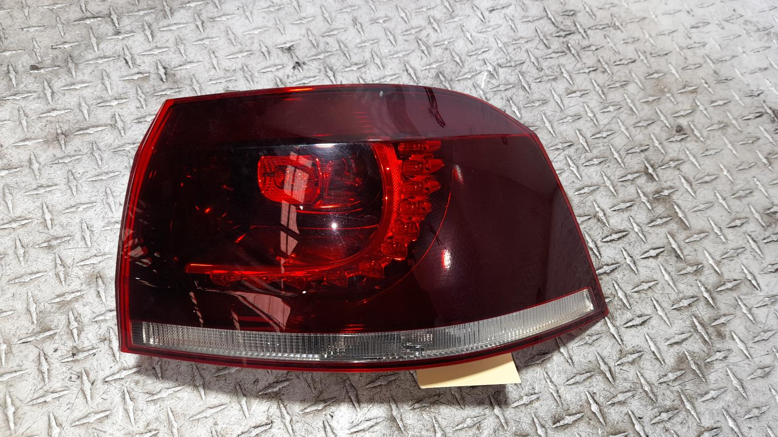 View Auto part Right Taillight Volkswagen Golf 2012