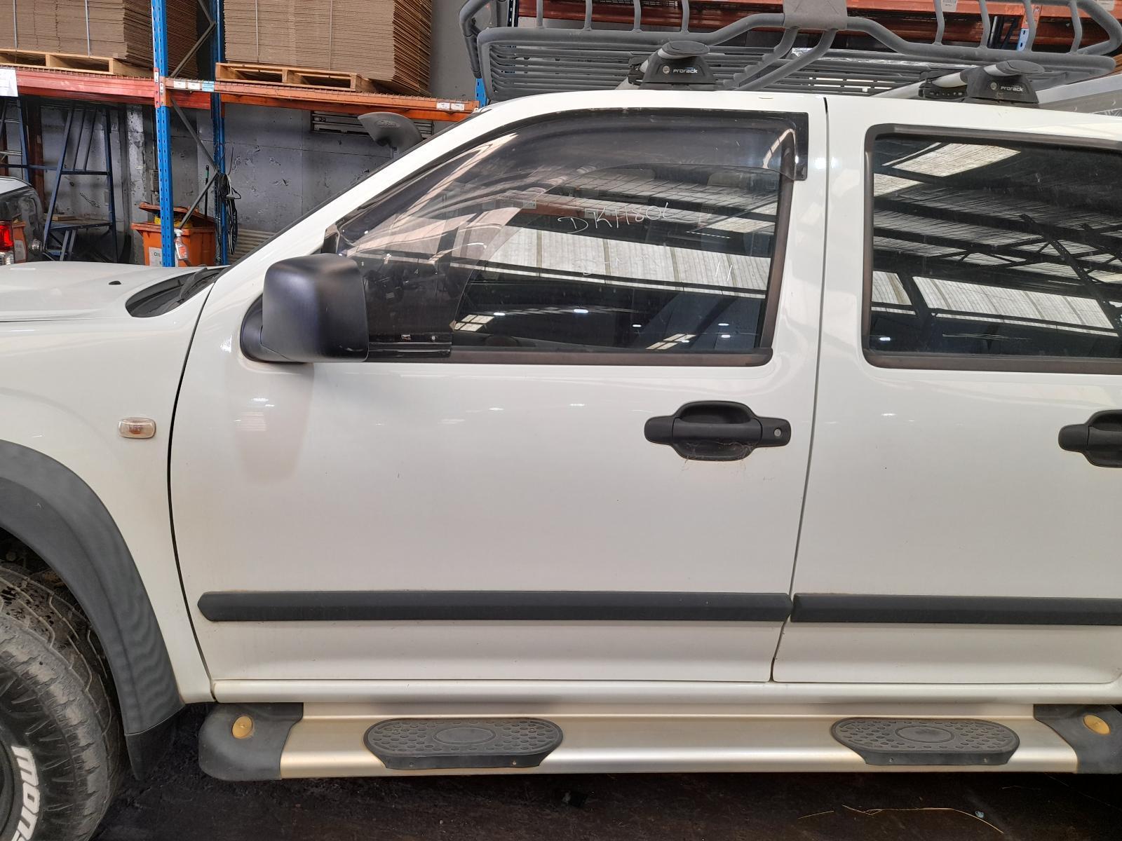 View Auto part Left Front Door Isuzu Dmax 2011