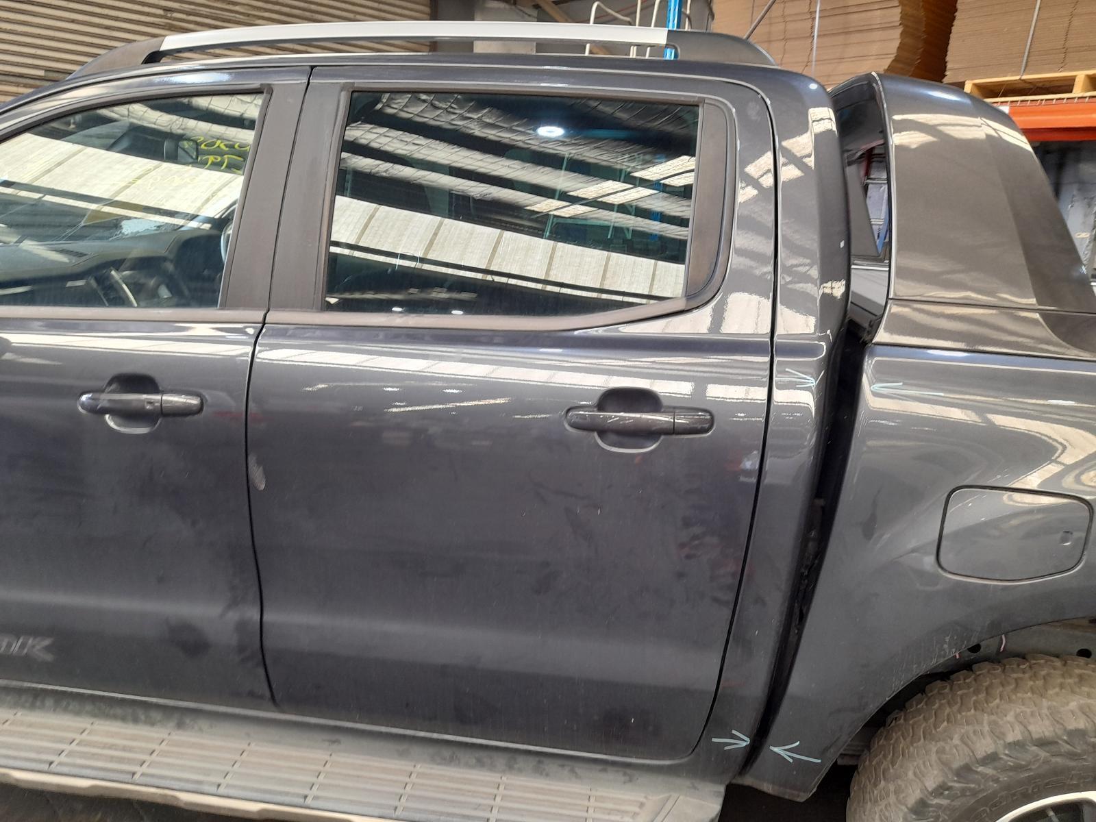 View Auto part Left Rear Door/Sliding Ford Ranger 2020