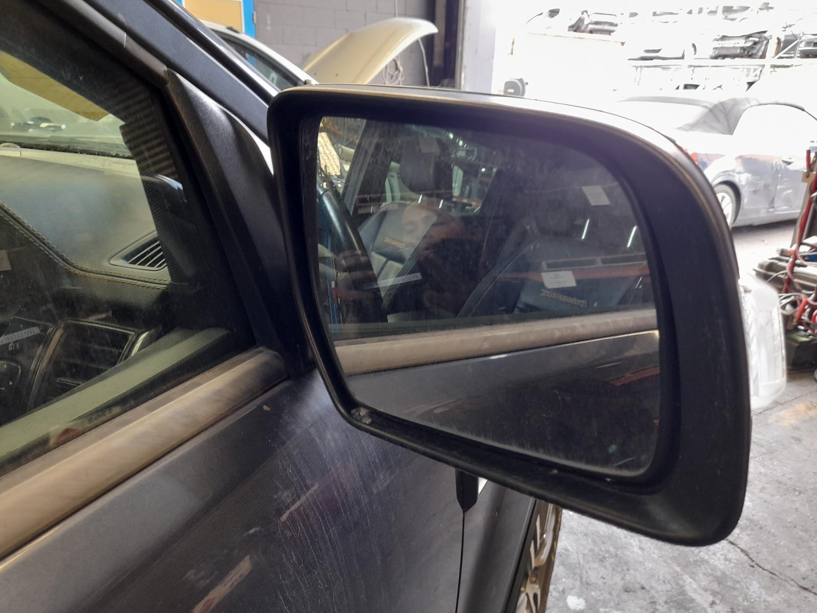 View Auto part Right Door Mirror Ford Ranger 2020