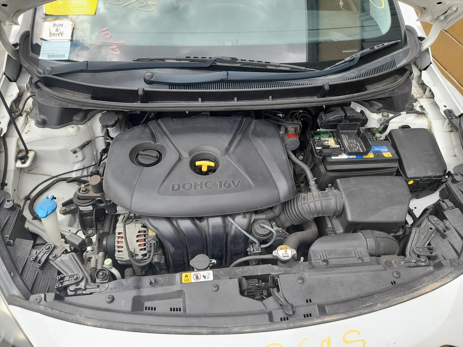 View Auto part Engine Hyundai I30 2014