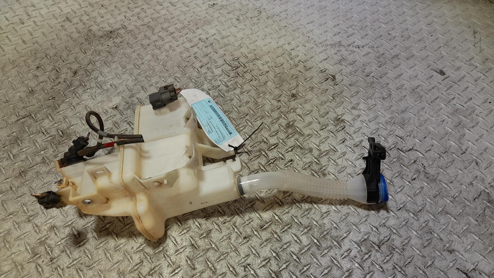 View Auto part Washer Bottle Mazda Cx5 2017