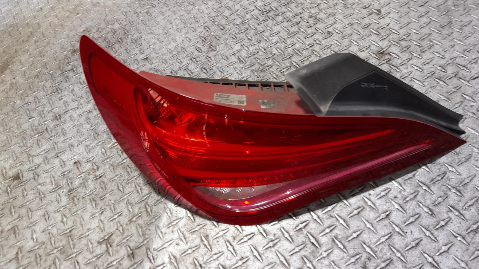 View Auto part Left Taillight Mercedes Cla Class 2015