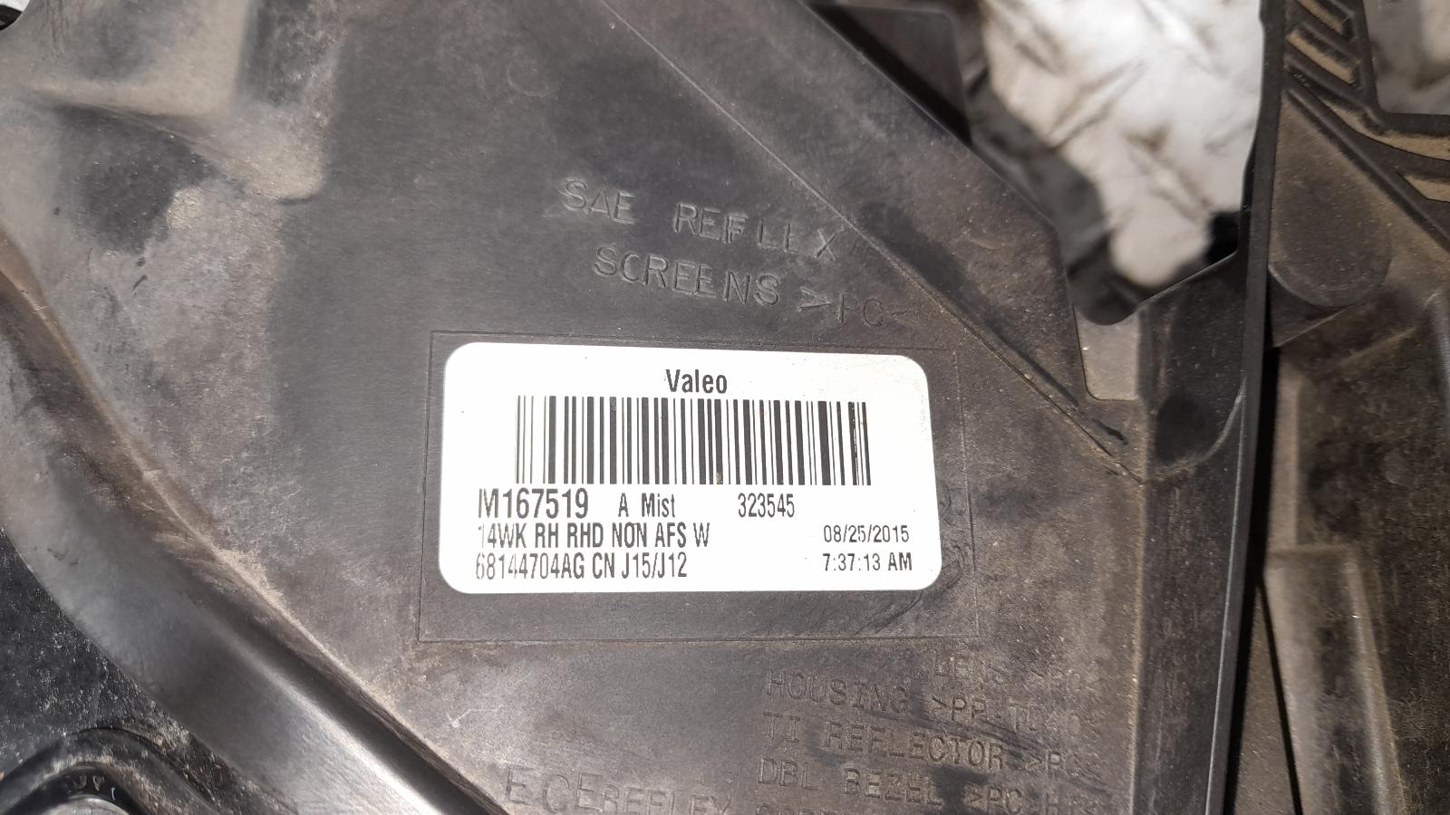 View Auto part Right Headlamp Jeep Grandcherokee 2015