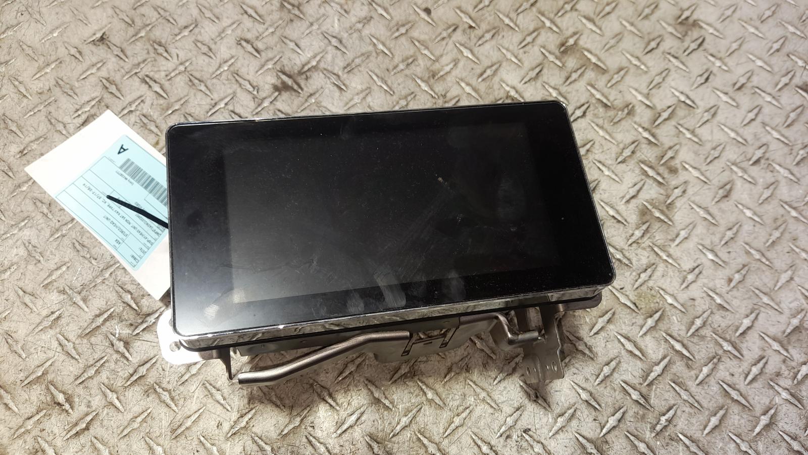 View Auto part Radio/Cd/Dvd/Sat/Tv Mitsubishi Asx 2018