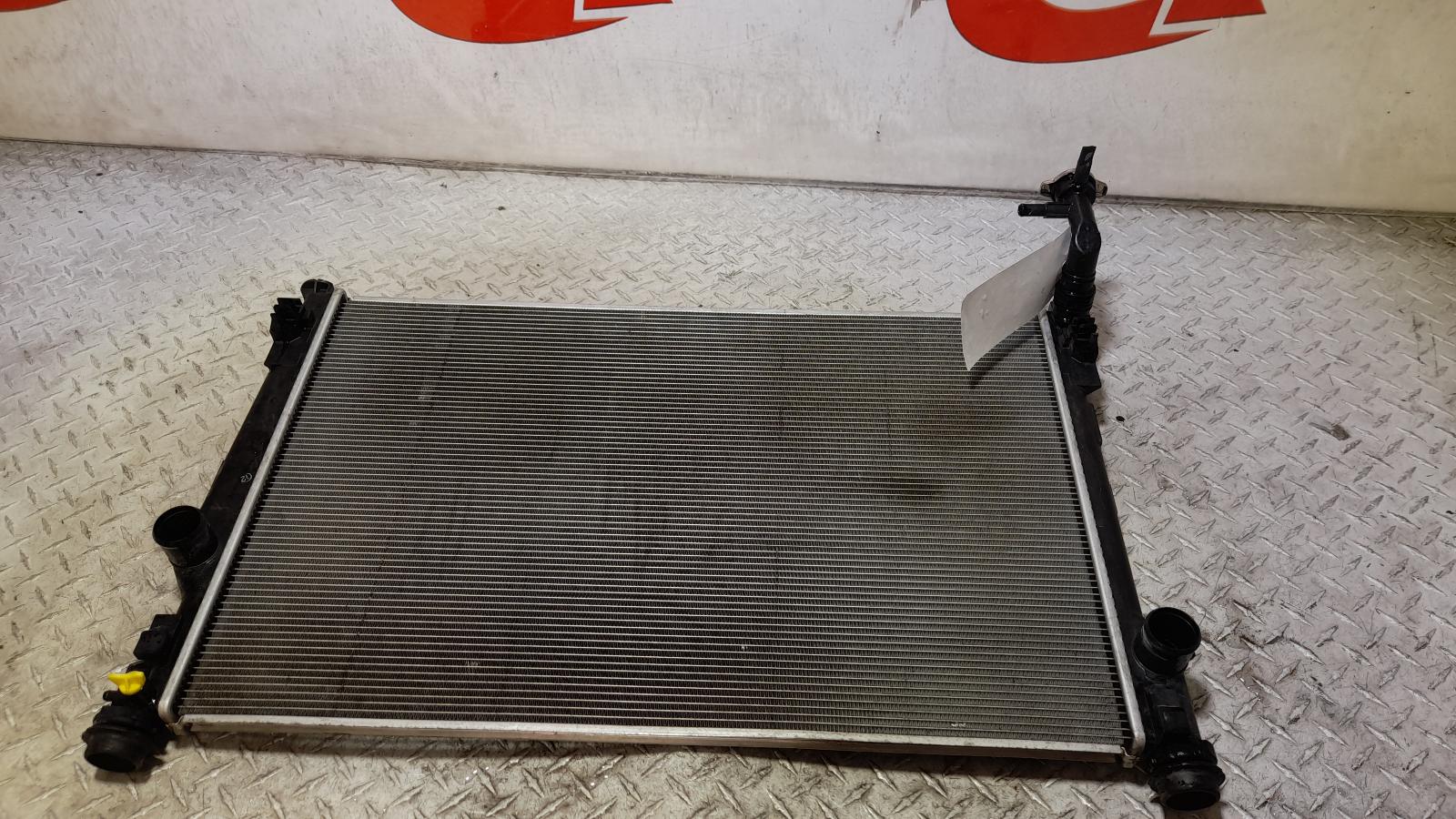 View Auto part Radiator Toyota Rav4 2019