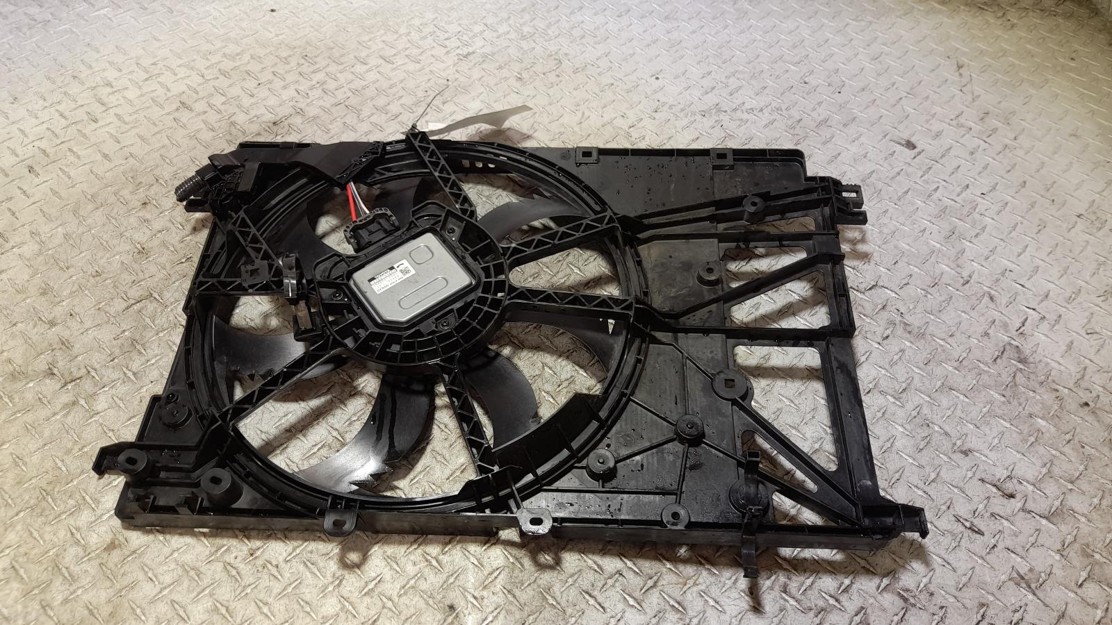 View Auto part Fan Toyota Rav4 2019