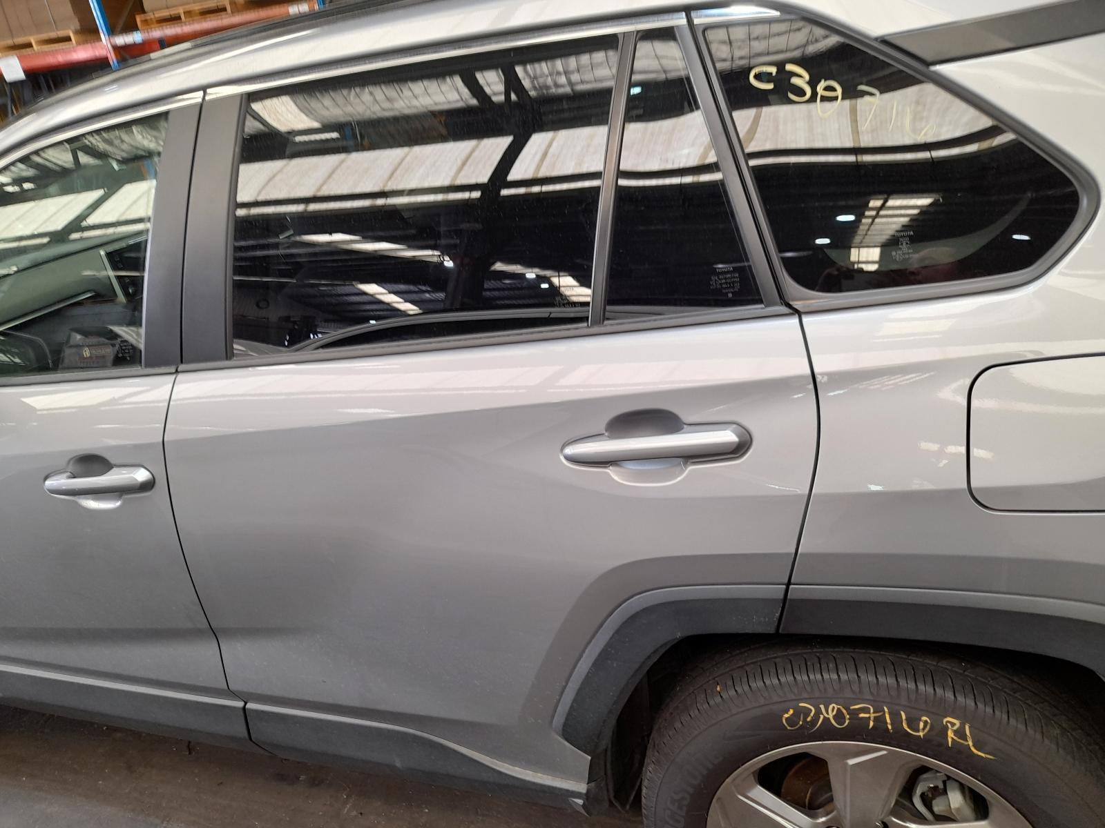 View Auto part Left Rear Door/Sliding Toyota Rav4 2019