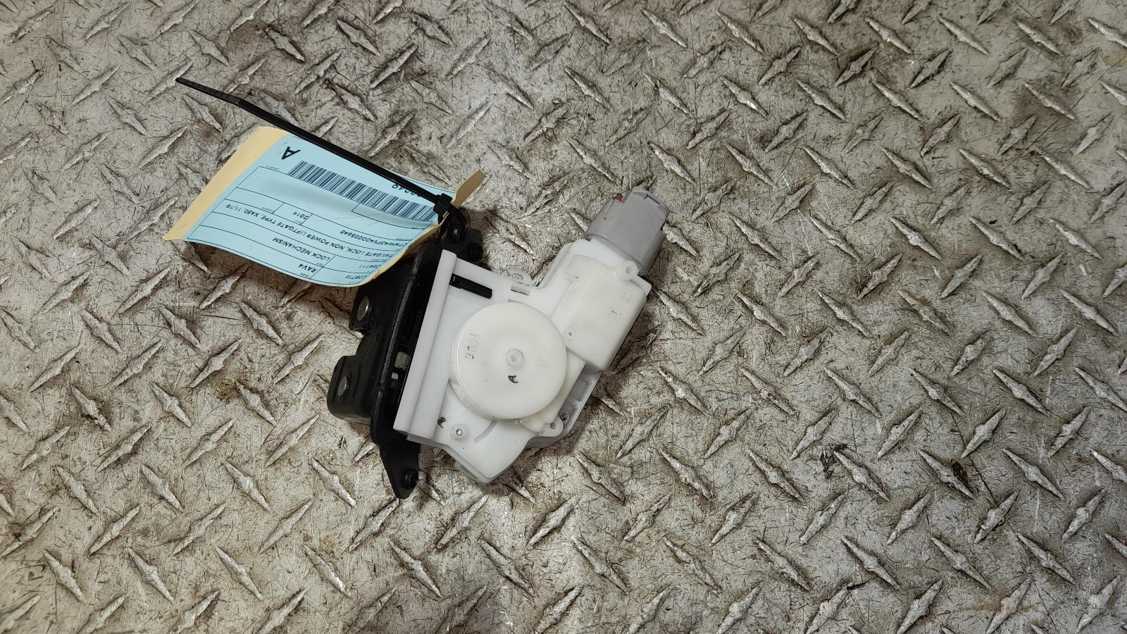 View Auto part Door/Boot/Gate Lock Toyota Rav4 2019