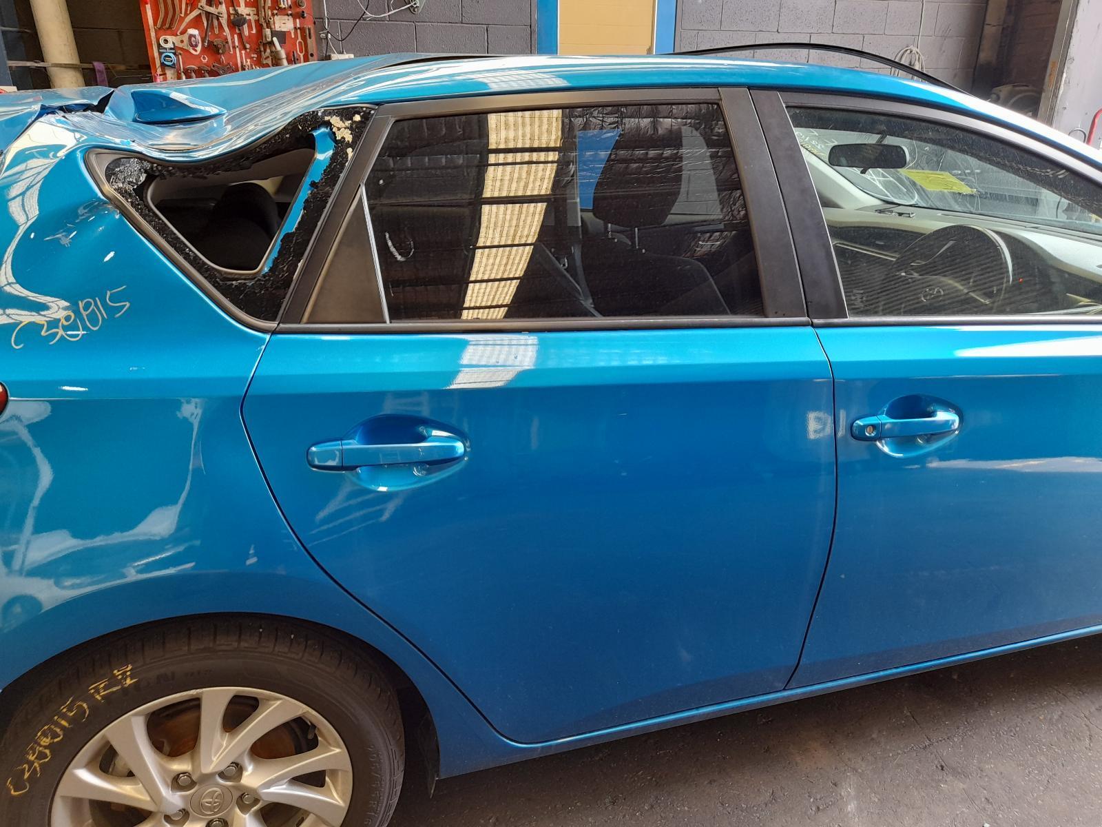 View Auto part Right Rear Door Sliding Toyota Corolla 2015
